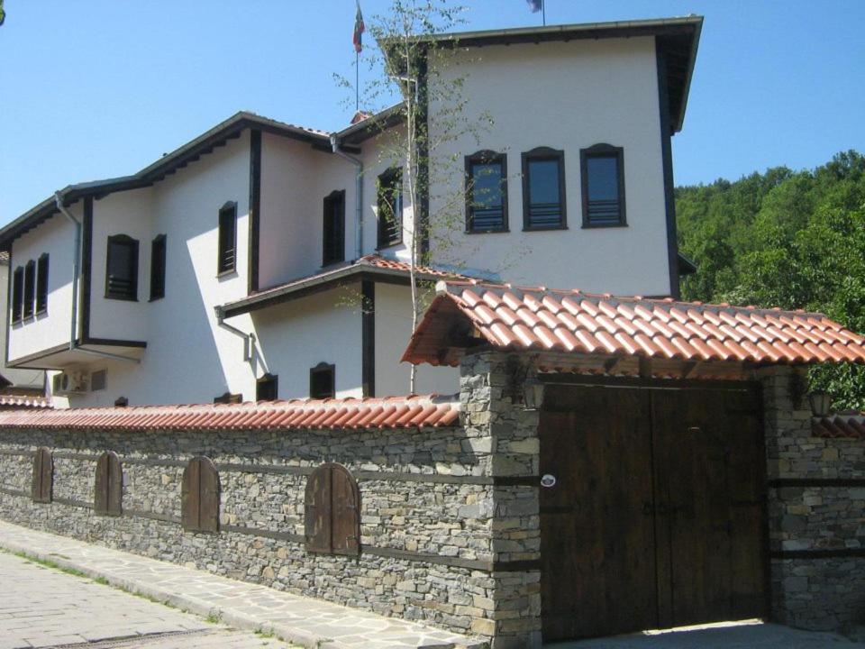 Комплекс Водопада Khrabrino Exterior foto